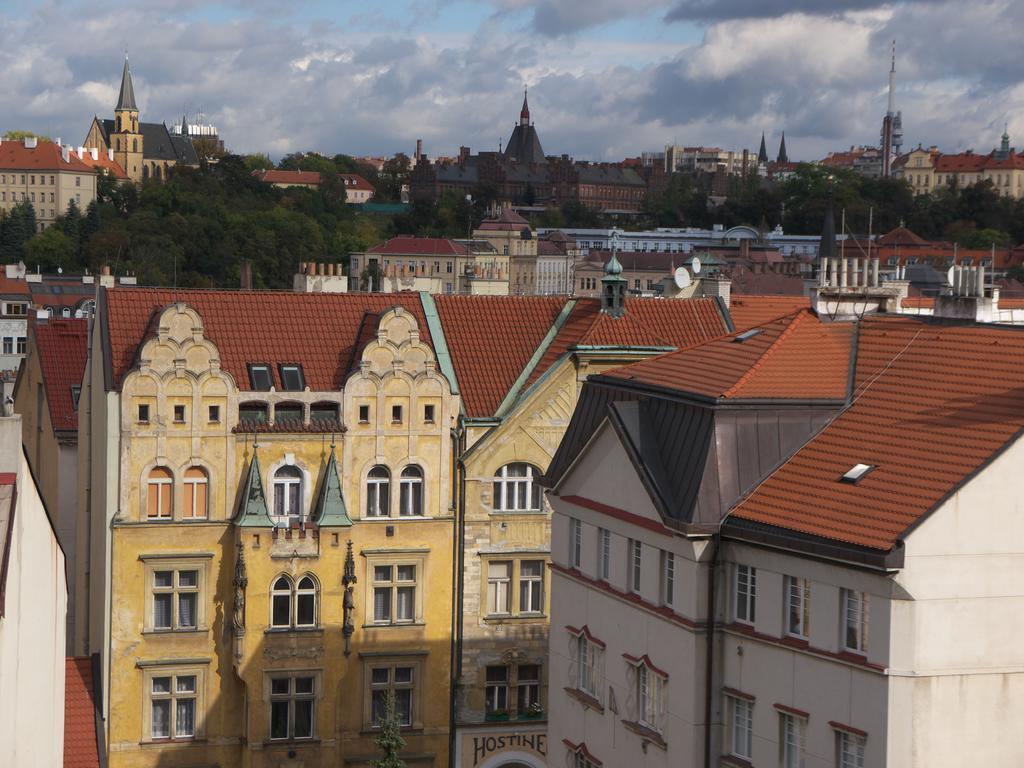 Stela's Apartments - Vysehrad Prag Exterior foto